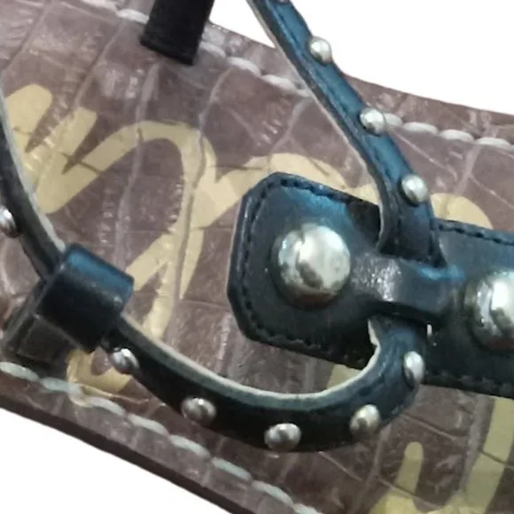 EUC | Sam Edelman | Gigi | Black Leather | Gold Studded Thong Sandal | Size: 10 - Picture 5 of 14